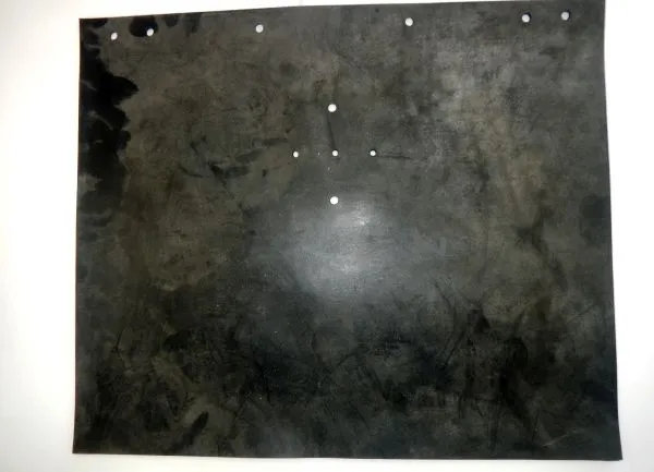 Брызговик колеса КАМАЗ передний /резиновый 491х512мм/