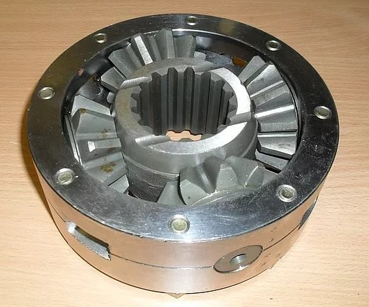 Дифференциал межосевой КАМАЗ..