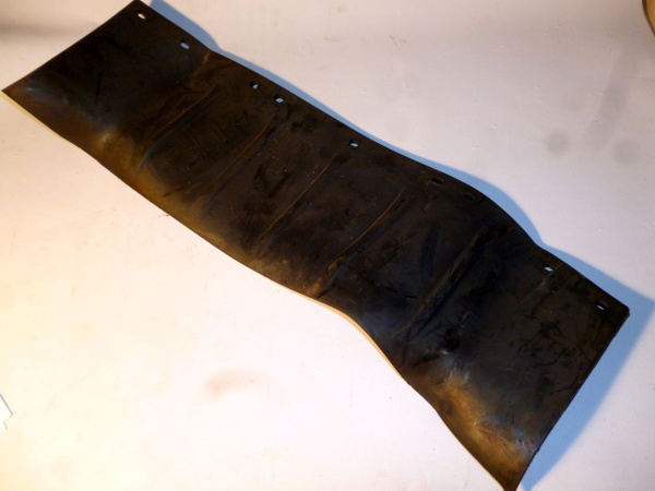 Брызговик крыла КАМАЗ задний резиновый 720х220мм,