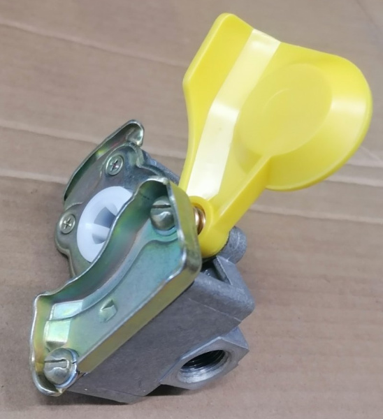 Головка соединительная автоматическая КАМАЗ "ПАЛМ" М16х1,5 желтая с клапаном