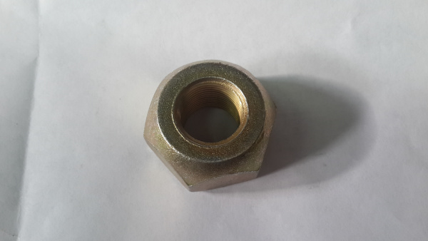 Гайка М20х1,5-6Н колеса прав. КАМАЗ-43118, 4310, УРАЛ (375-3101040-Б)