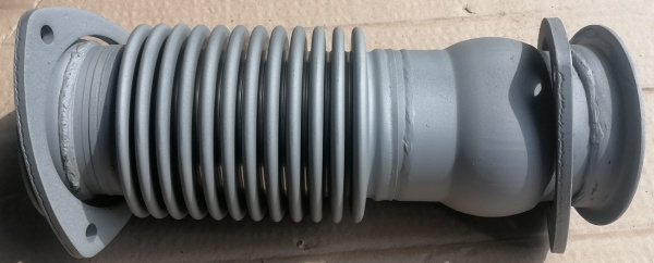 Металлорукав КАМАЗ 4308 фланец треугол. 340х87 с дв. Cummins 4ISBe185