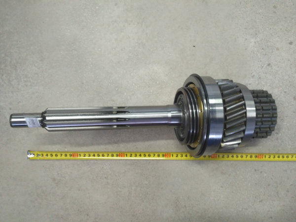 Вал первичный делителя КПП КАМАЗ в сборе